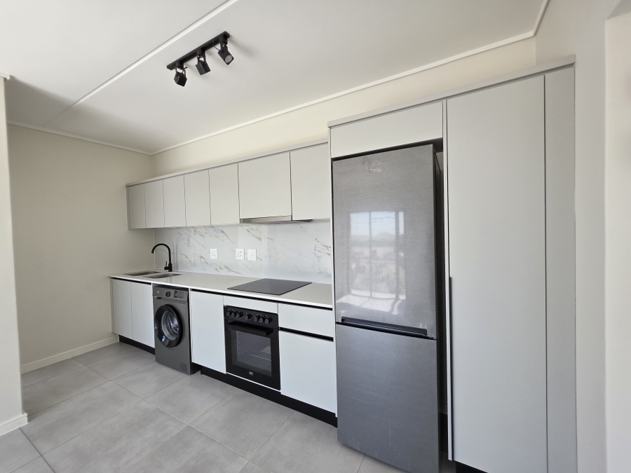 To Let 1 Bedroom Property for Rent in Sandown Western Cape